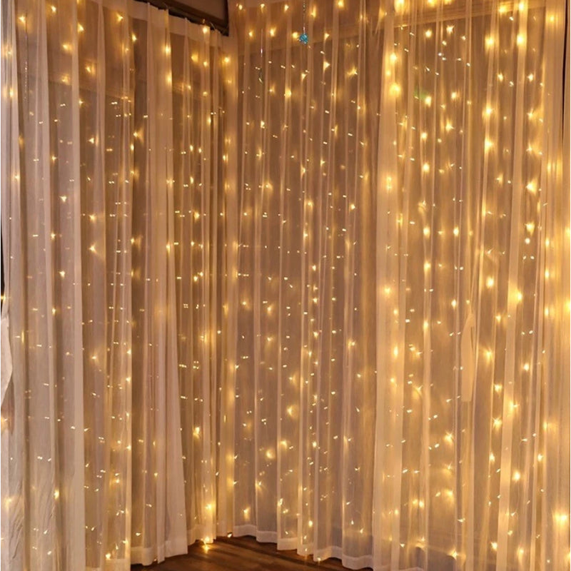Cortina de Luzes Natalinas Encantadas – 300 Leds de Puro Brilho